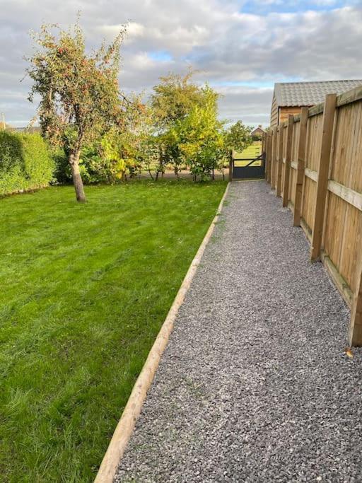 The Annex: 2 Bedroom Cottage, Countryside, Peaceful Getaway With Garden Easingwold Exterior foto